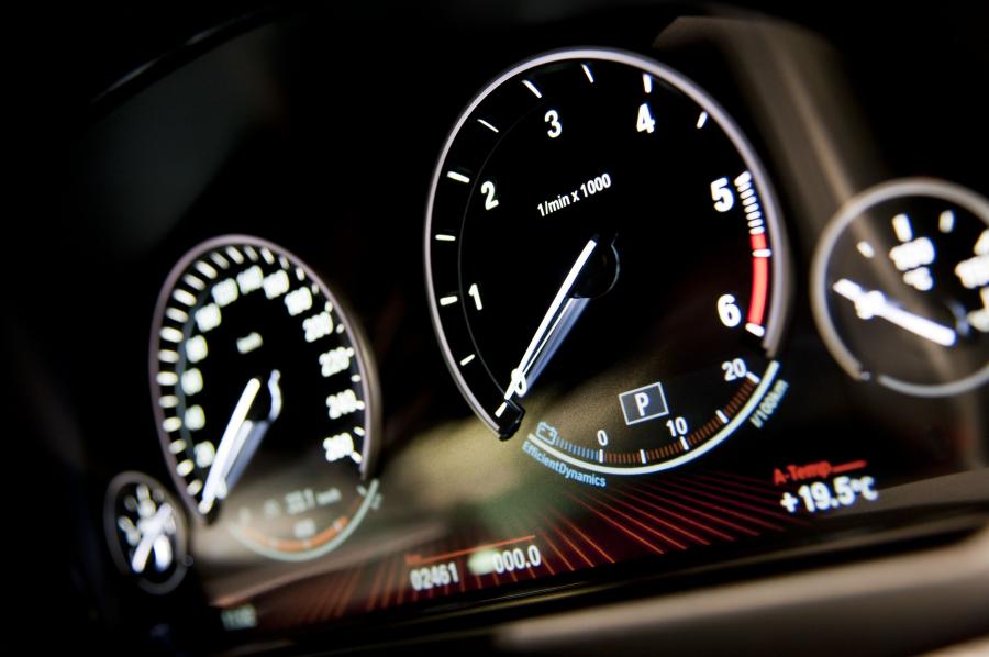  BMW M550d xDrive 2012 года  (фото 47 из 175)